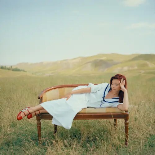    Фото: обложка альбома "LOVESONGS" / Социальные сети артиста