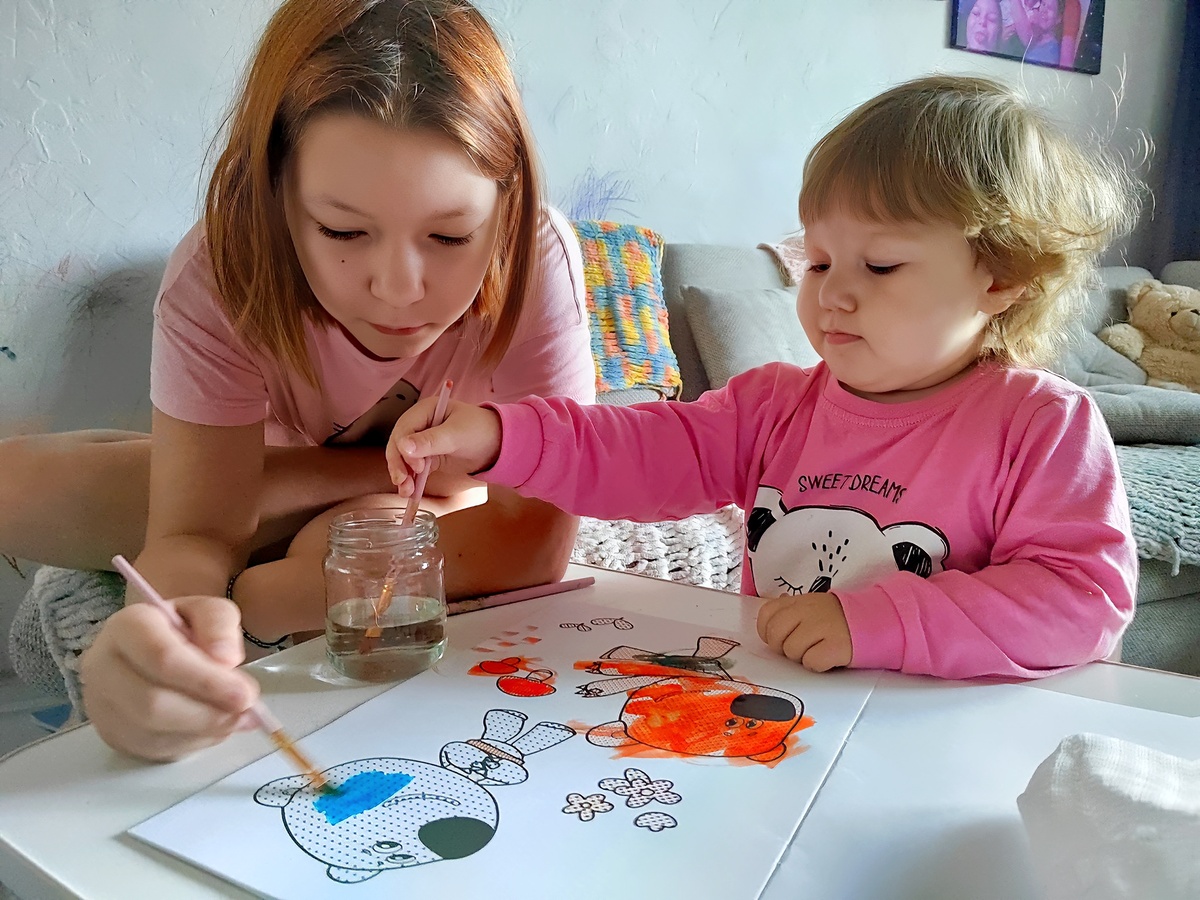 Есения и Виола