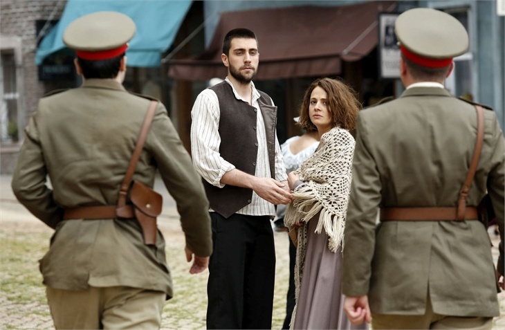 кадр из сериала «Курт Сеит и Александра»