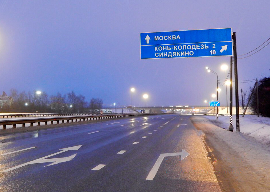    Поворот в село Конь-Колодезь для альтернативного объезда ПВП 460 км (Липецкая область, Хлевенский район, трасса М4 «Дон», 462-й км). Сергей Мазуренко