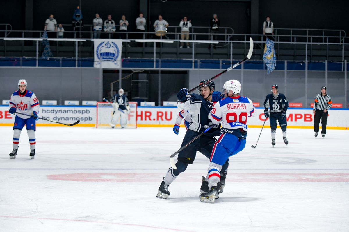 Фото матча с сайта Динамо СПб