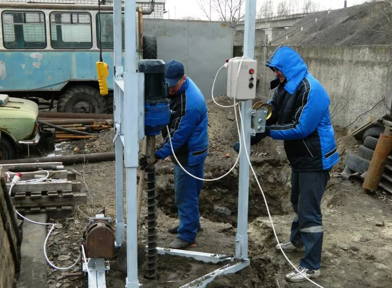 Процесс бурения скважины