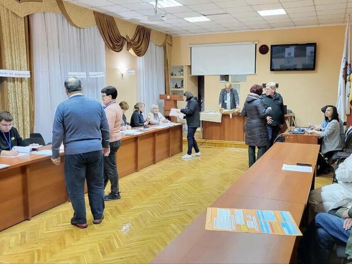    Выборы в Молдавии, избирательный участок© Sputnik / Sputnik Молдова/Telegram