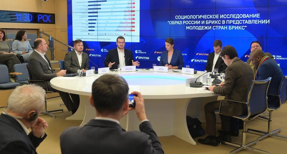    Центр развития гуманитарных технологий «Новая эра»