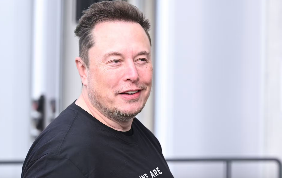 Известный своими шутками: босс Tesla Илон Маск оказывает влияние на предстоящие выборы в США и теперь высмеивает немцев в своей ироничной манере © dpa