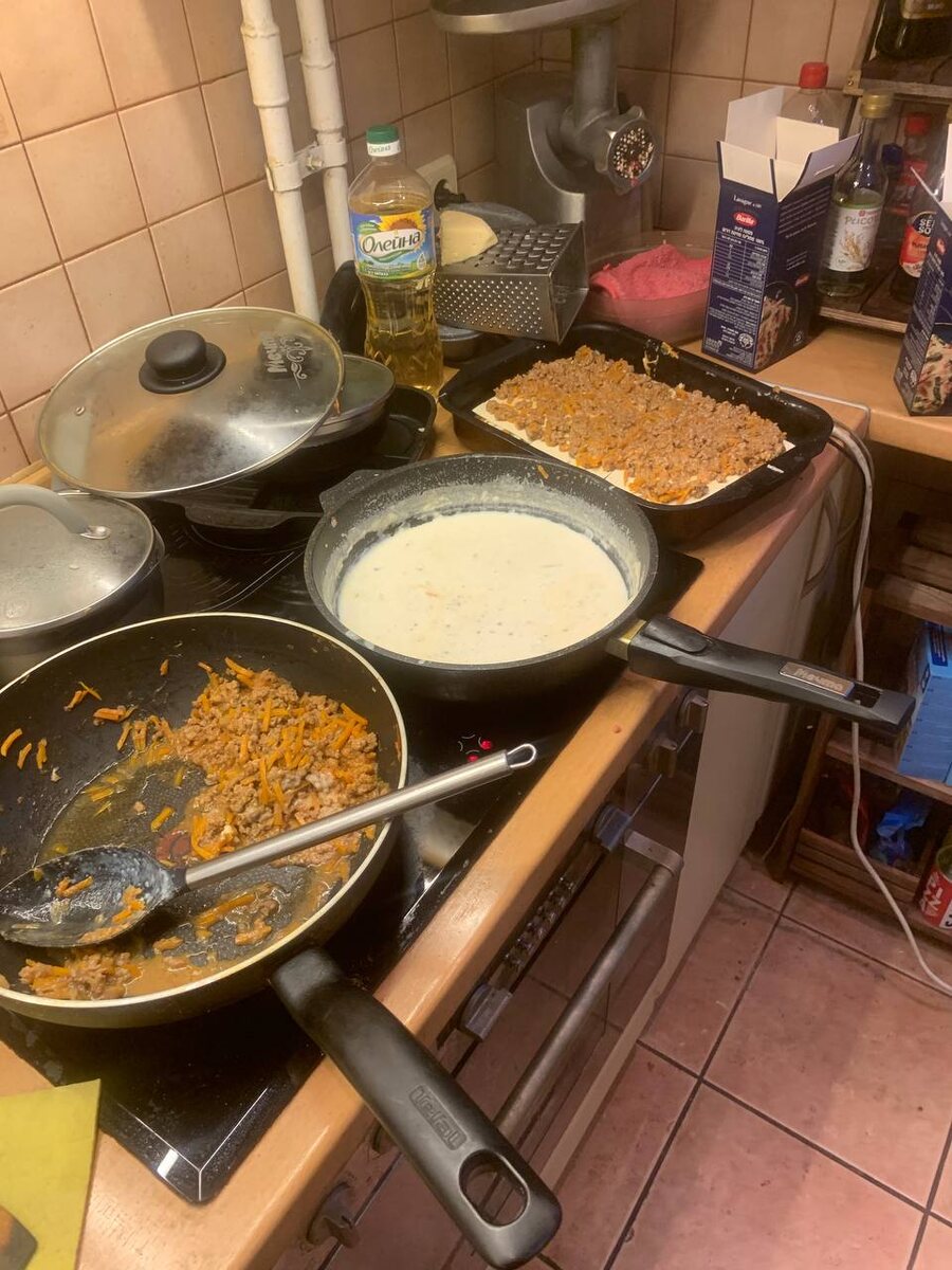Процесс готовки Лазаньи.