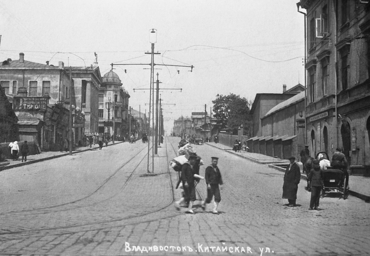 Китайская улица в начале ХХ века