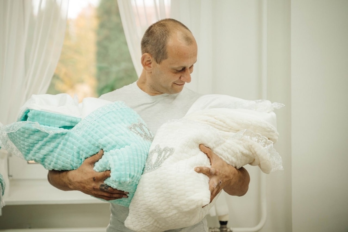    Губернатор поздравил курян с Днём отца