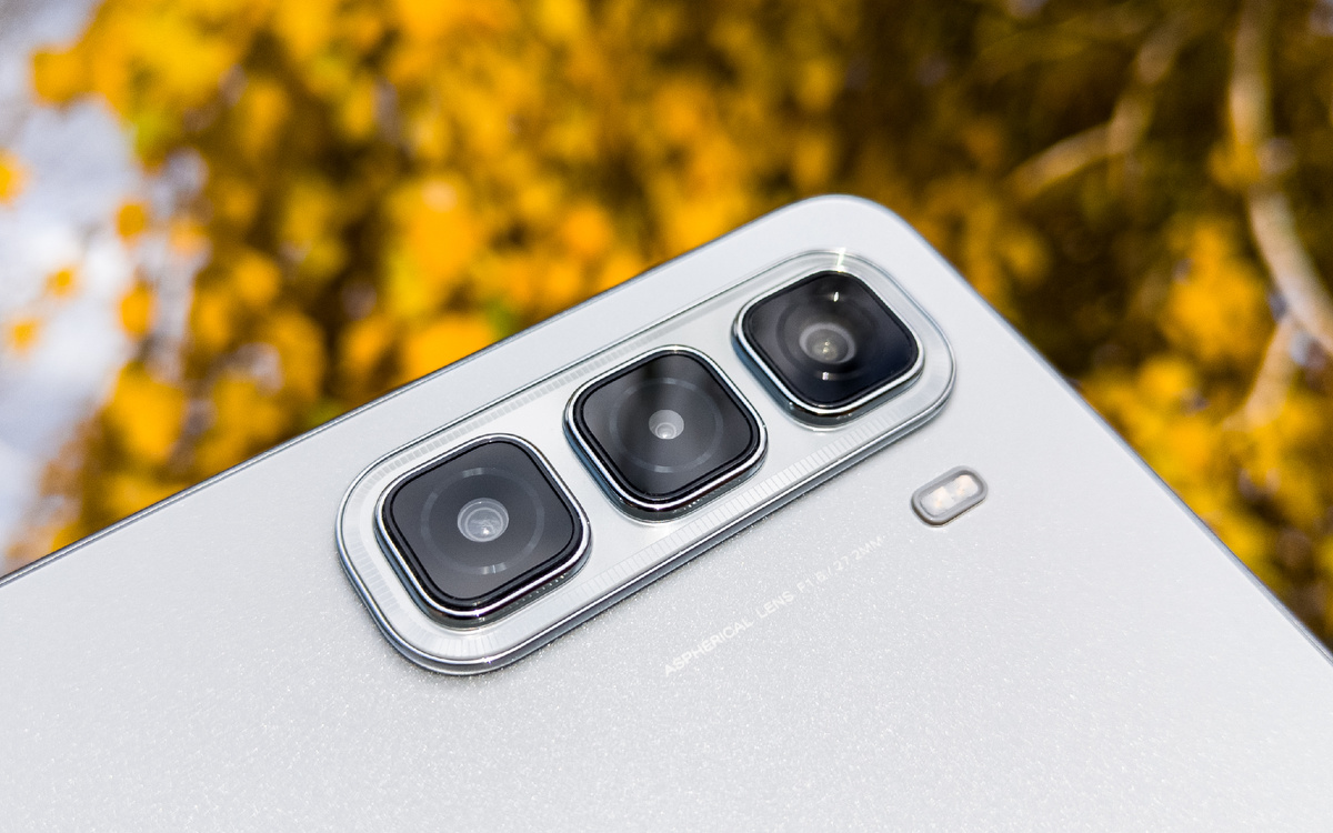 Основной блок камер Infinix HOT 50