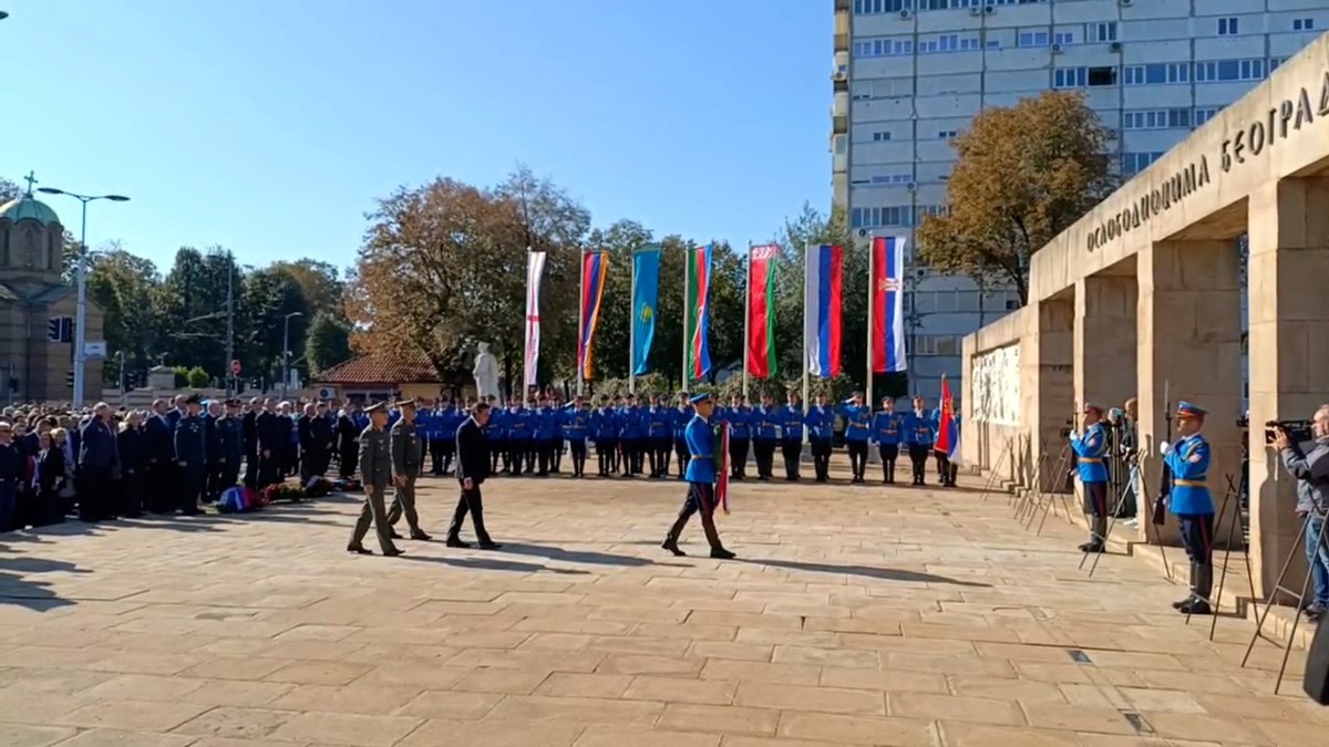 В Сербии почтили память советских воинов в 80-ю годовщину освобождения Белграда