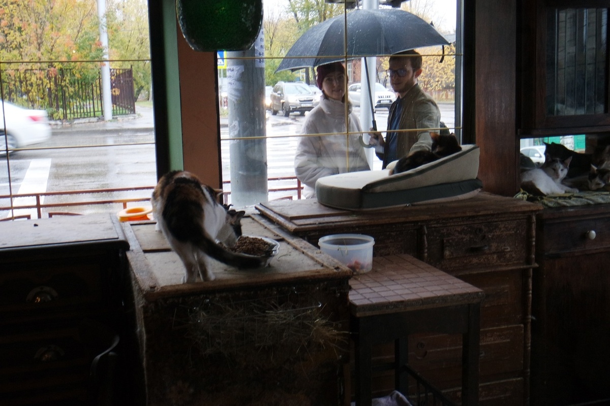 листать вправо