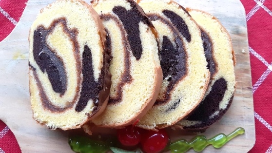    Двухслойный кекс "Зебра" с какао и ванилью – домашний десерт к чаю Алина Городниченко