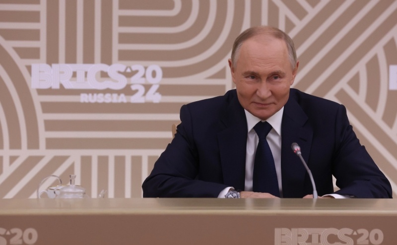  Владимир Путин на встрече с представителями СМИ стран-членов БРИКС. Фото: kremlin.ru