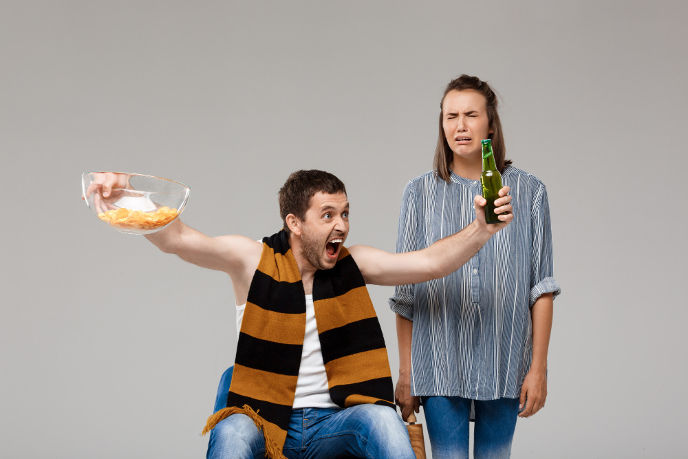 Запойный часто остается с болезнью один на один (Источник изображения freepik.com)