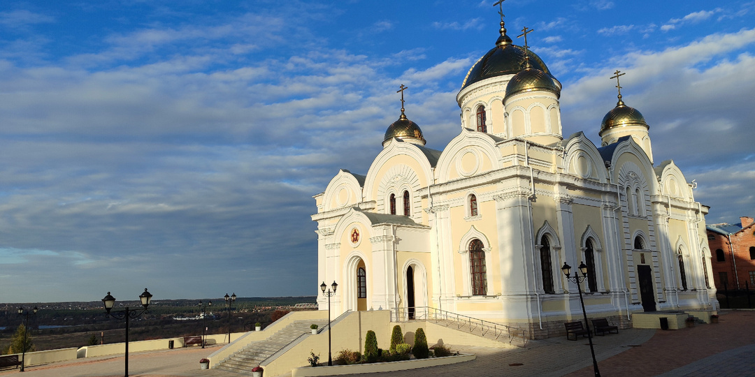Никитский Каширский монастырь - свет и святость над окскими просторами