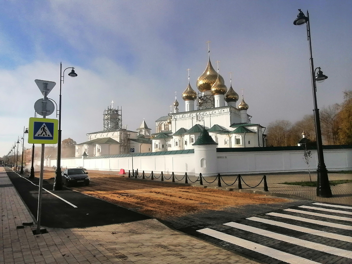Воскресенский мужской монастырь. 6 октября 2024 года.