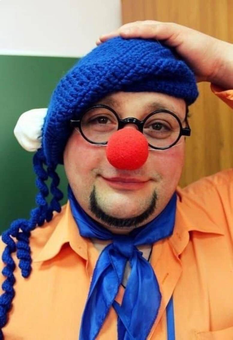    Илья Артемьев-Сысоев прожил 45 летСоцсети Ильи Артемьева-Сысоева