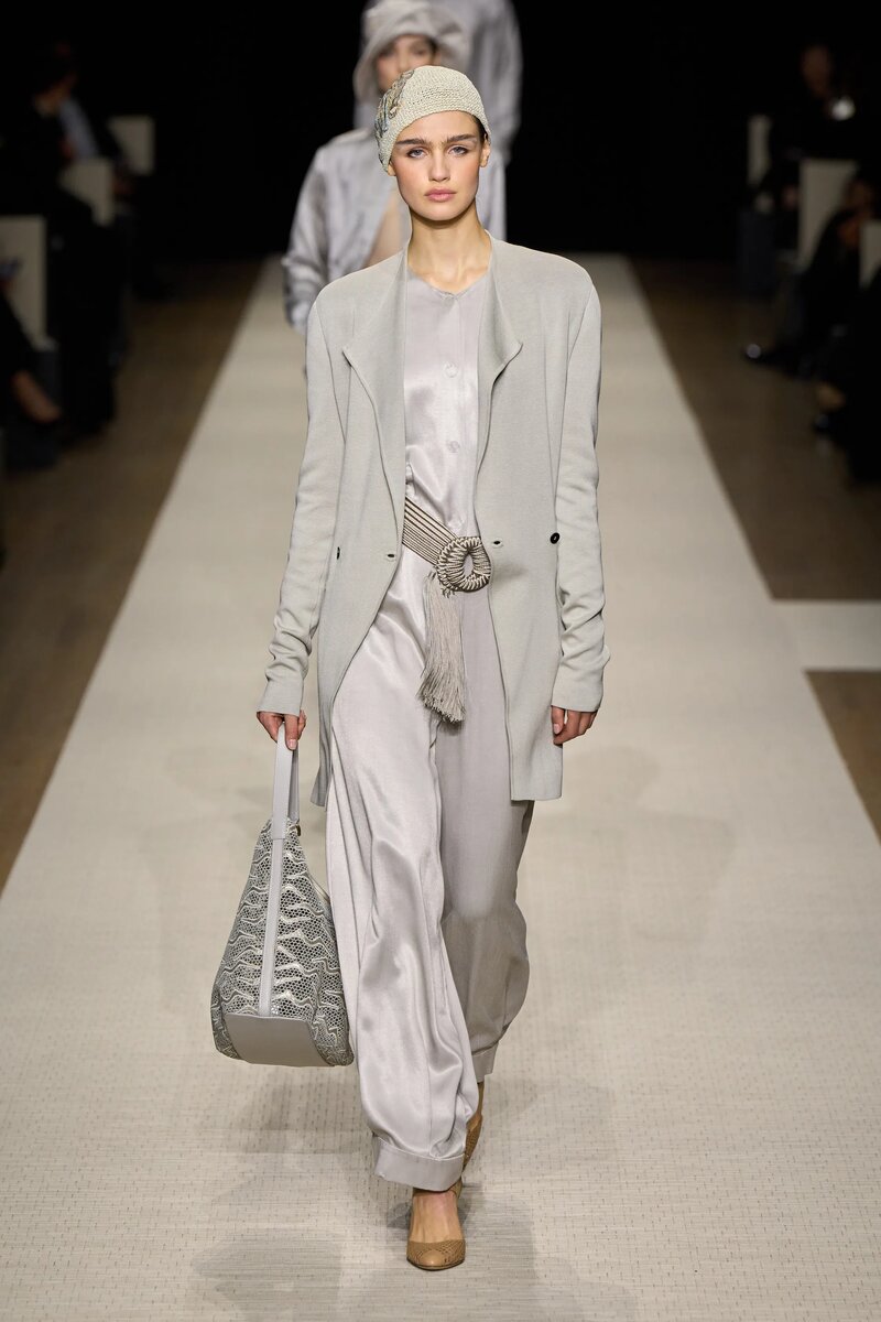 Giorgio Armani Spring 2025