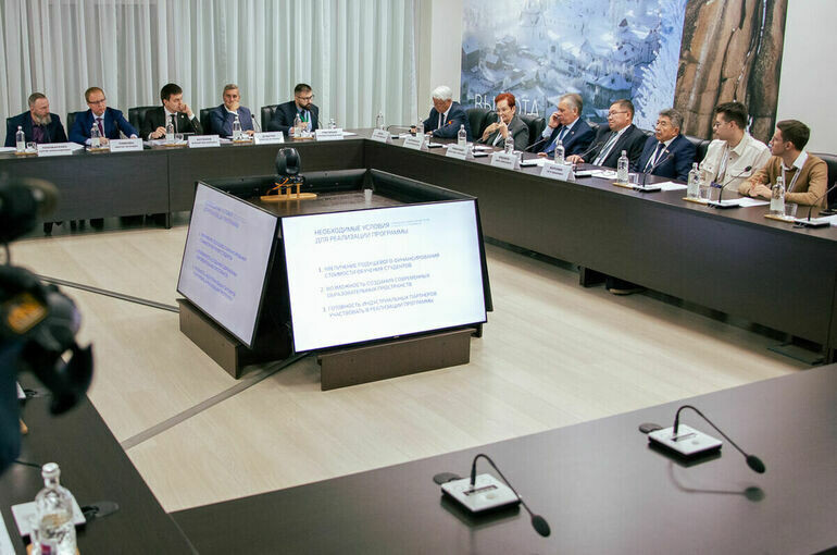   Константин Корнеев
