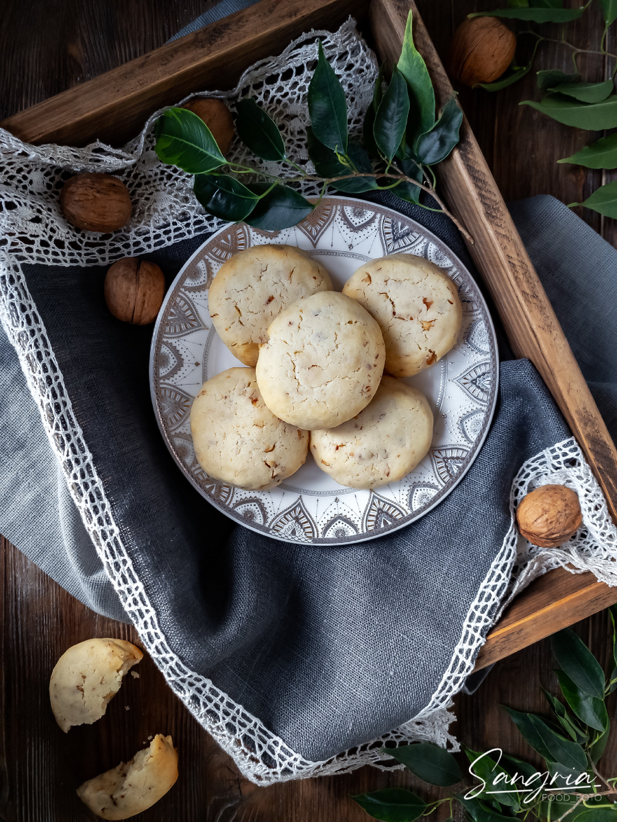 Печенье на сгущёнке с орехами