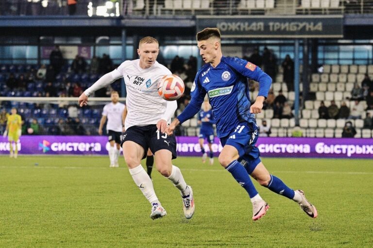    «Оренбург» дома сыграл вничью с «Крыльями Советов» Оренбуржье