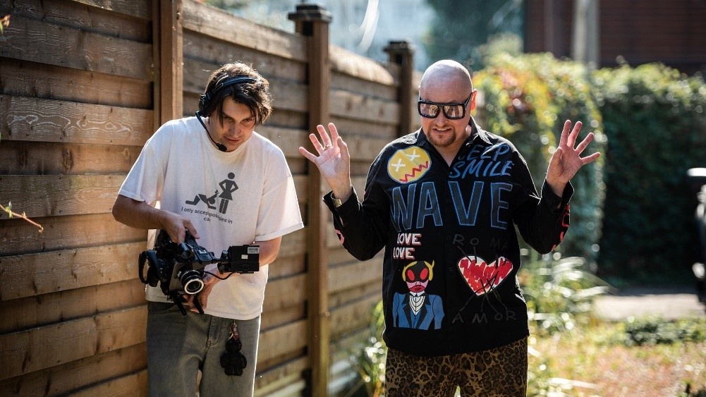    А не спеть ли мне песню - 24 октября состоится премьера сериала «Хит» от Wink.ru