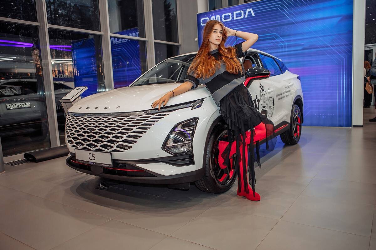 Omoda C5 в Смоленске. Автосалон Динамика Смоленск