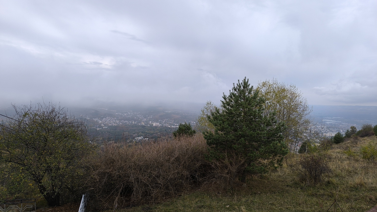 С такими намëками от погоды лучше не спорить