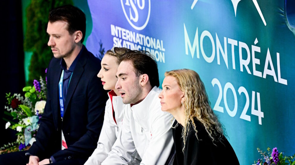    Этери Тутберидзе — рядом с грузинским дуэтом. Фото: GLOBAL LOOK PRESS