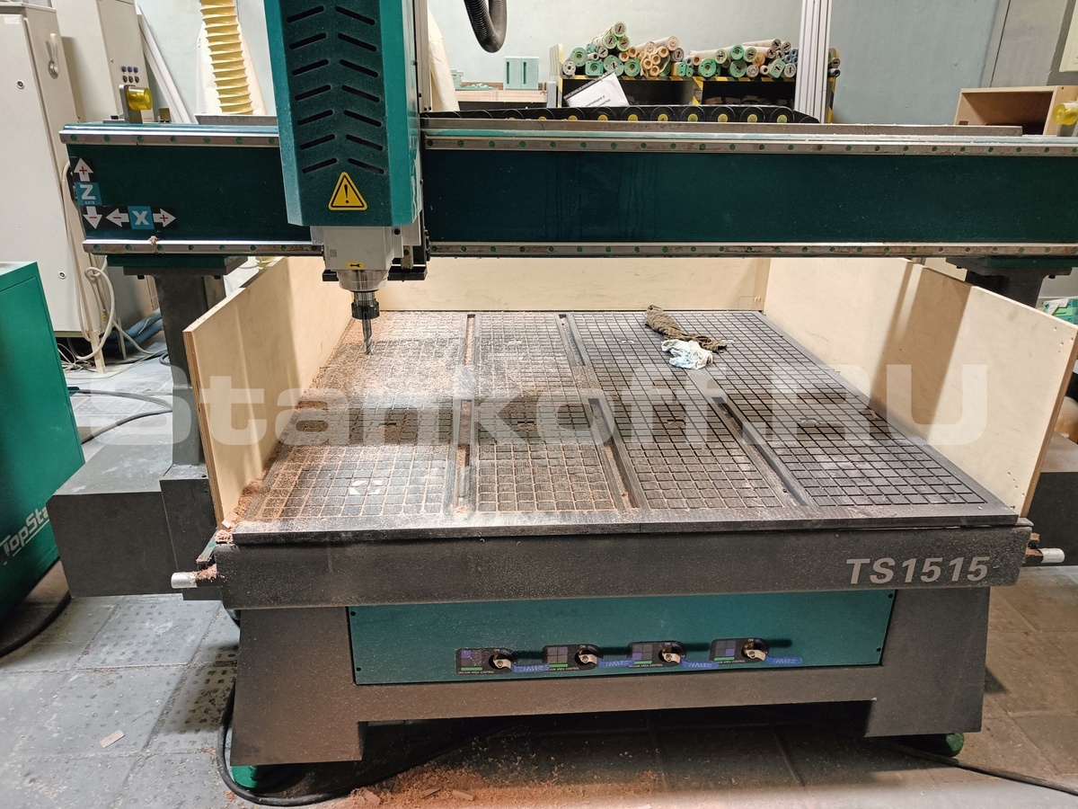  Фрезерный станок с ЧПУ TS 1515 PRO 
