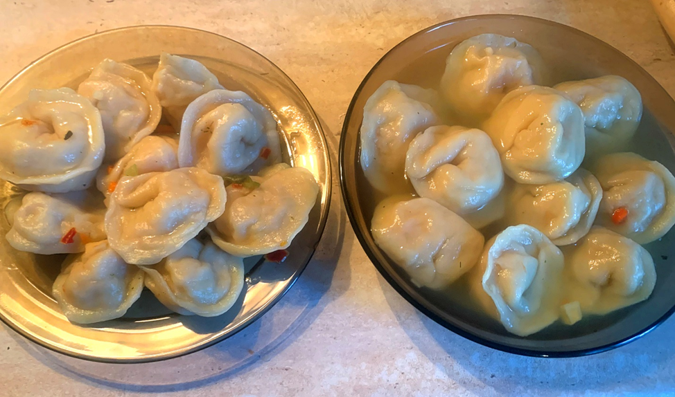 Вкусняшные пельмешки с квашеной капустой