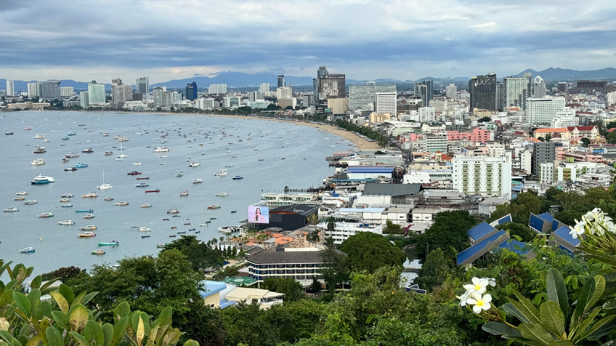 Смотровая площадка View Point в Паттайе. Весь город как на ладони.