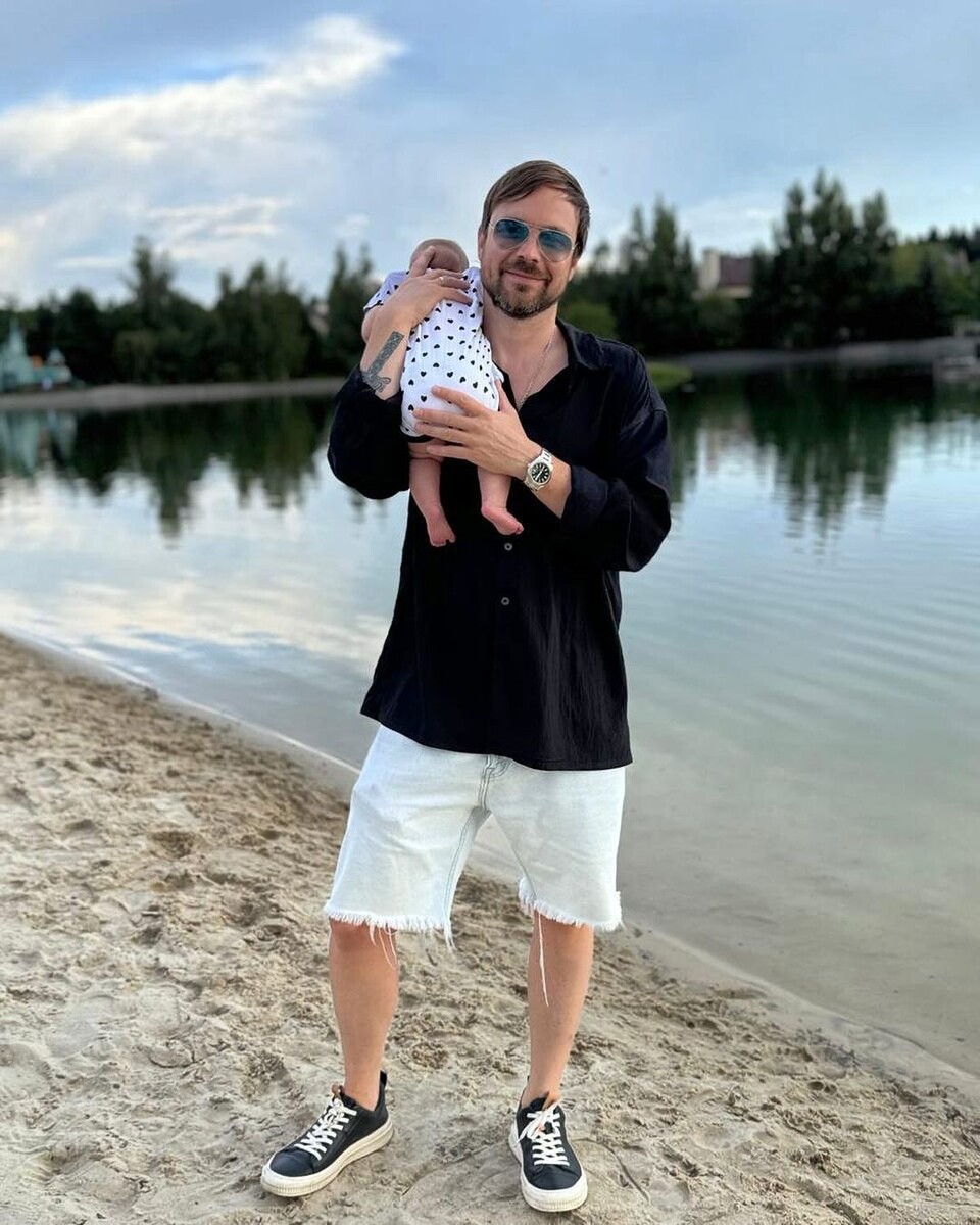 Алексей Чадов с дочкой. Фото: соцсети Алексея Чадова
