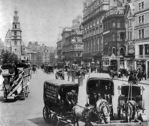 ...а в Британии — слева. Фотография Лондона конца XIX века. На переднем плане — прообраз нынешних автозаправок.