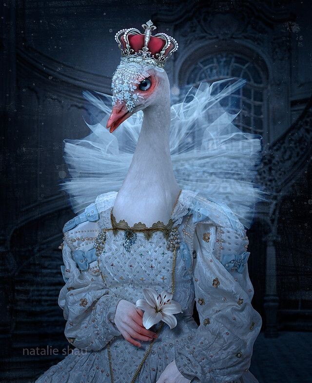 Вот прям как эта птичка работы Натали Шау - обожаю ее творчество!