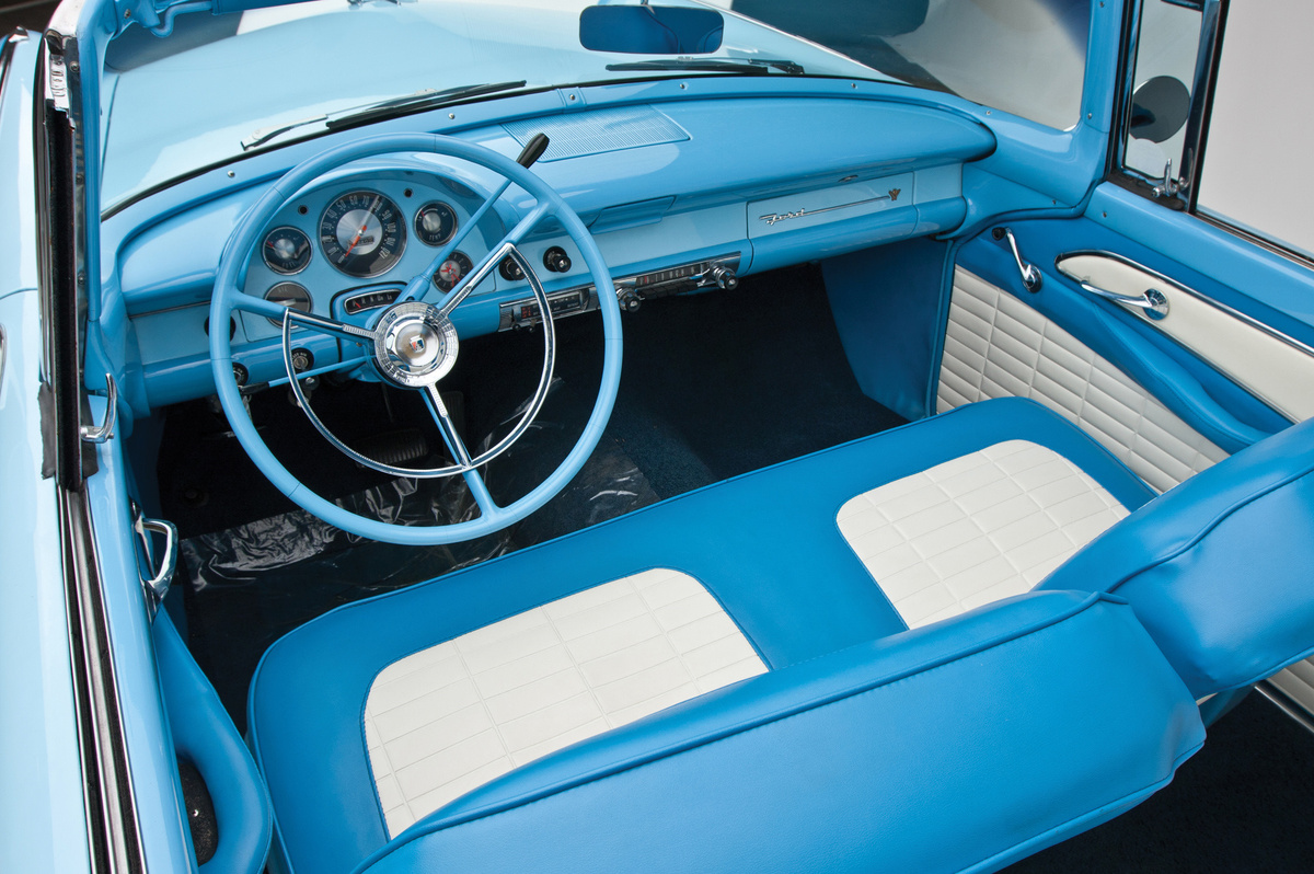 Ford Fairlane Sunliner (1956), 508 мм.