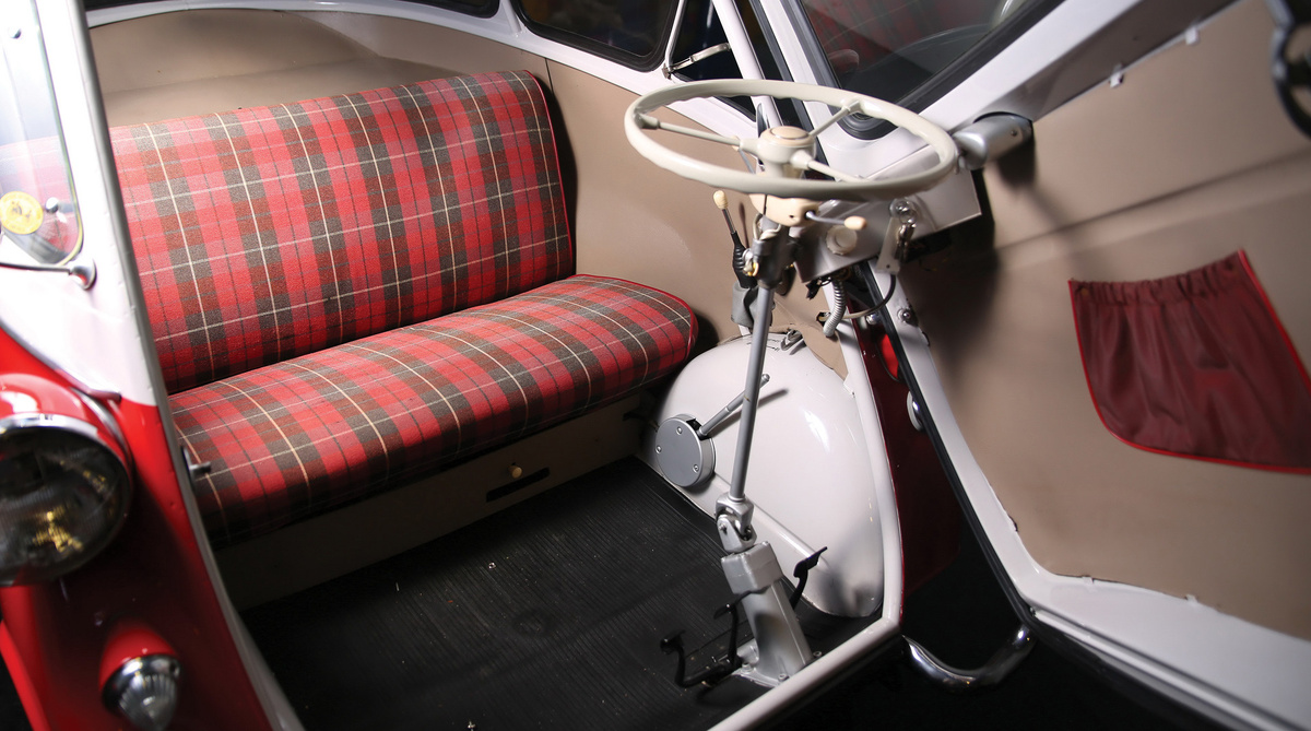 BMW Isetta.