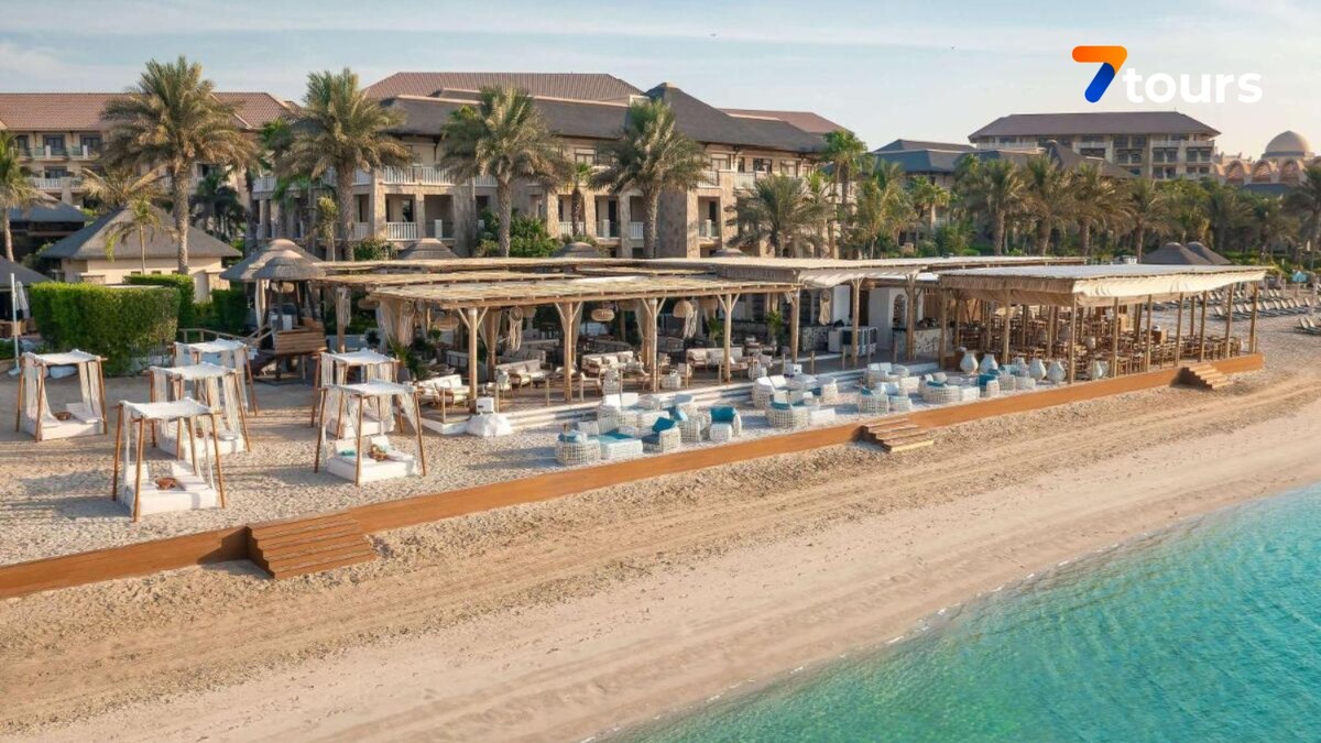 Источник: booking.com и sofitel-dubai-thepalm.com