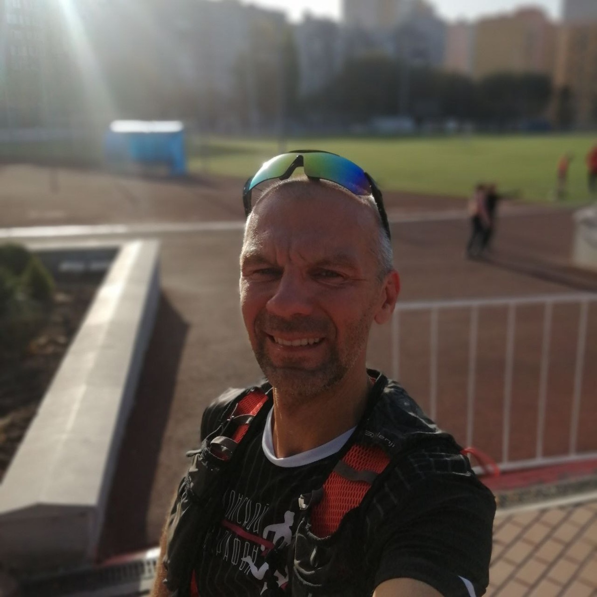 В том самом месте, но в другой день. 