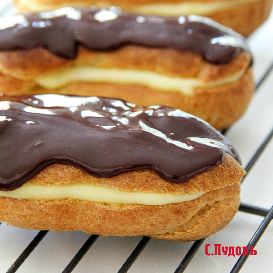 Классический эклер с заварным кремом