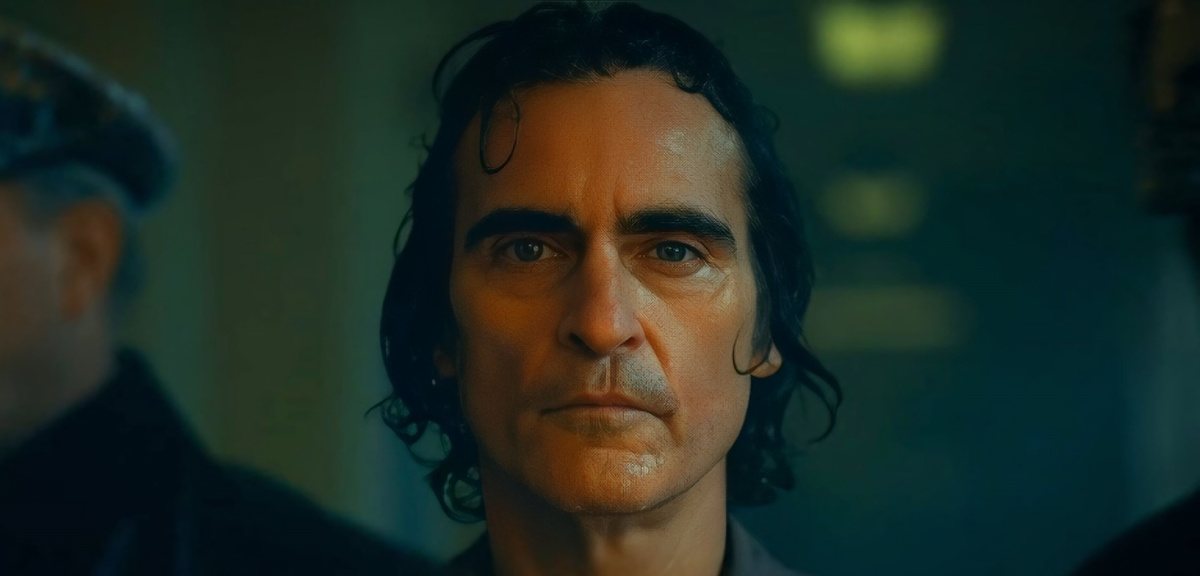 Кадр из фильма. Хоакин Феникс в роли Артура Флека (Джокера)