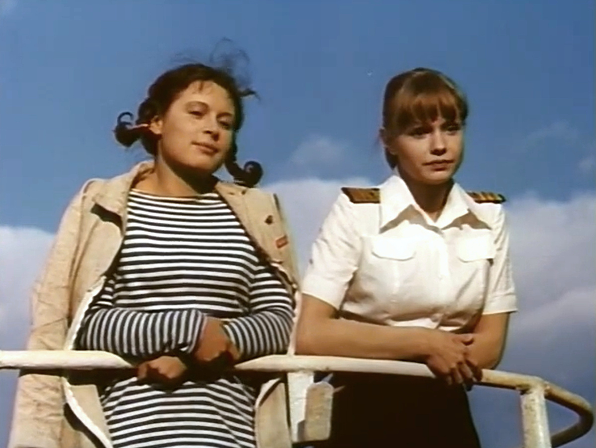 Кадр из кинофильма "Берегите женщин", 1981 г., режиссеры Виктор Макаров, Александр Полынников, сценаристы Анатолий Козак, Виктор Макаров, композитор Юрий Антонов (скриншот) 
