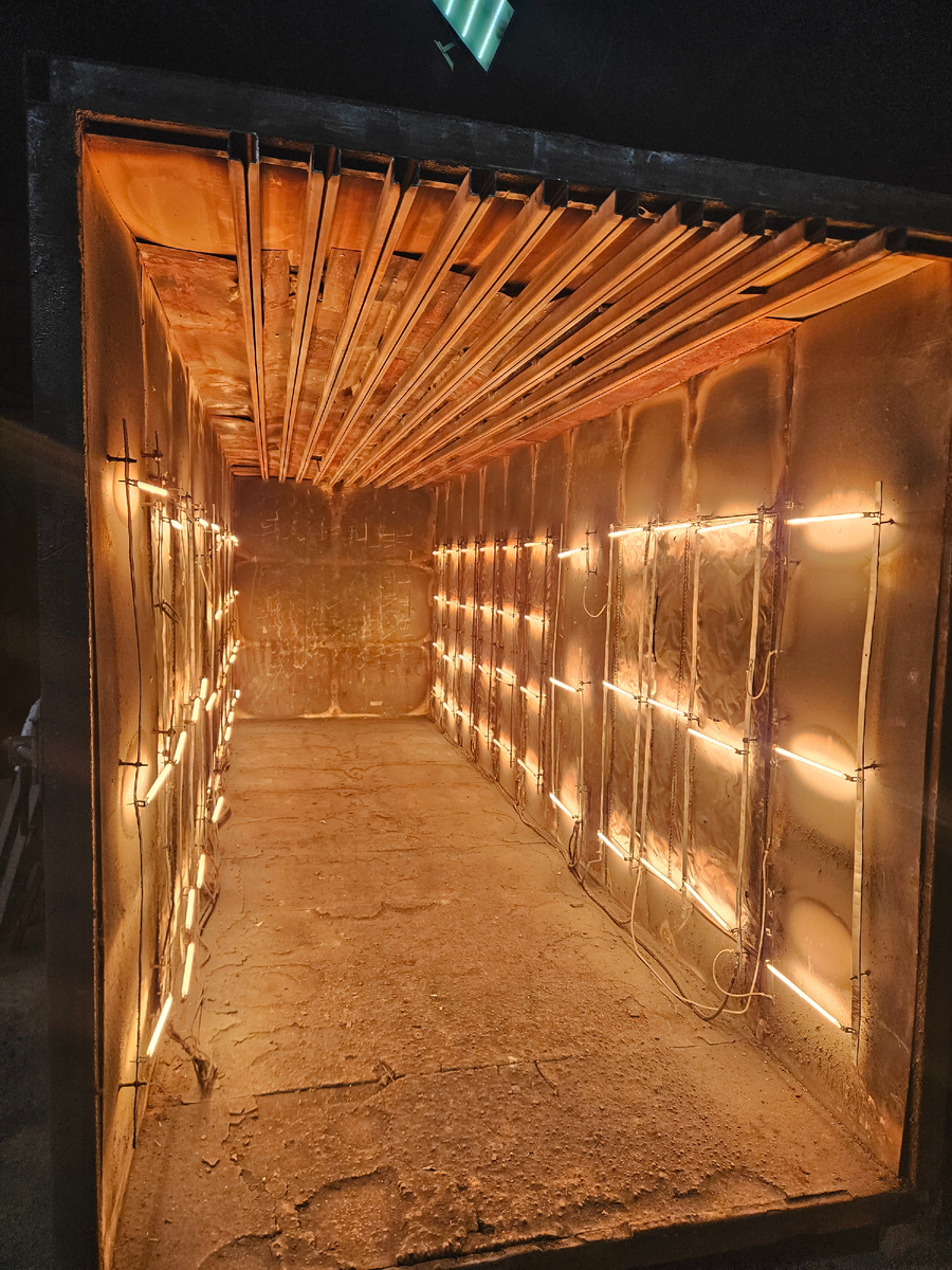 Камера порошковой покраски длиной 6 метров