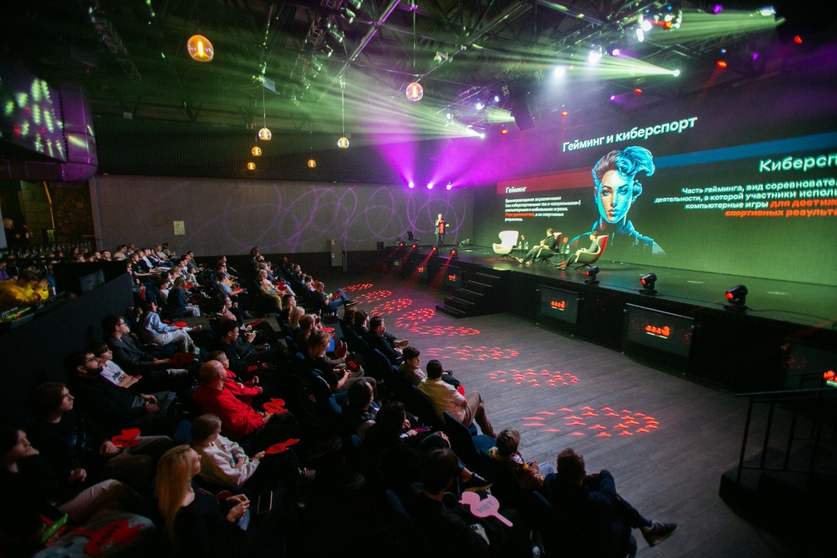    А-Клуб провел третий «Разговор в кругу своих» (фото 1)