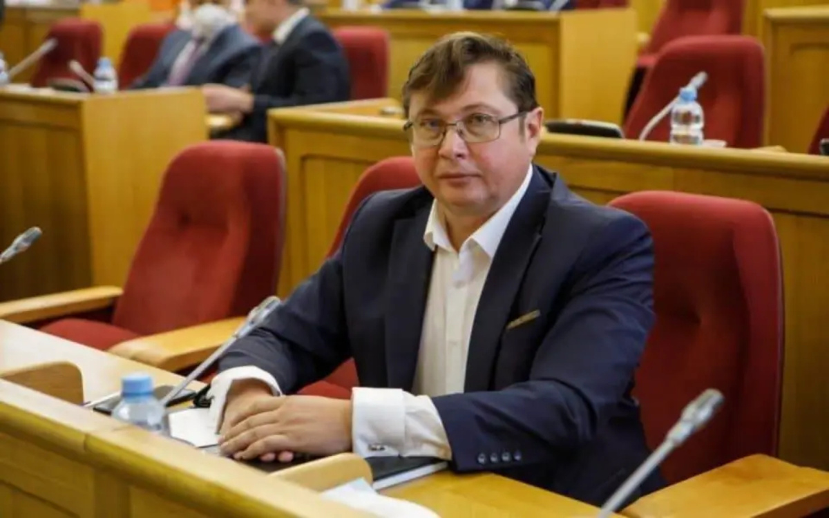    Ректор ВГУ Дмитрий Ендовицкий надеется выйти из СИЗО Фотография с сайта Воронежской облдумы