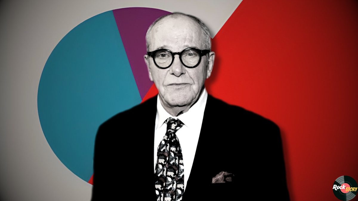 На фотографии: Эммануил Виторган