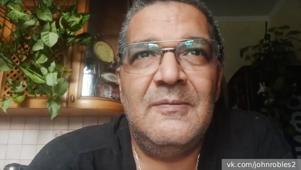 Фото: vk.com/johnrobles2   
 Текст: Ольга Никитина📷