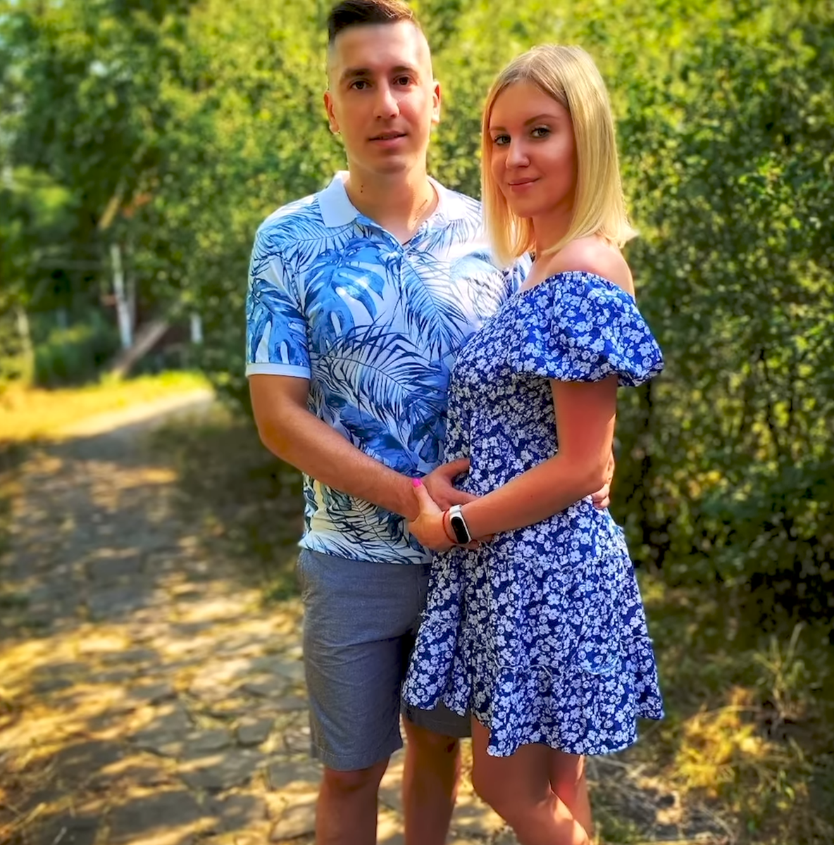 Фотография Никиты и беременной Юлии