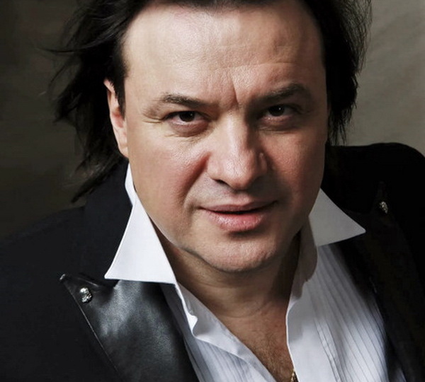 65 лет композитору и певцу Игорю Демарину