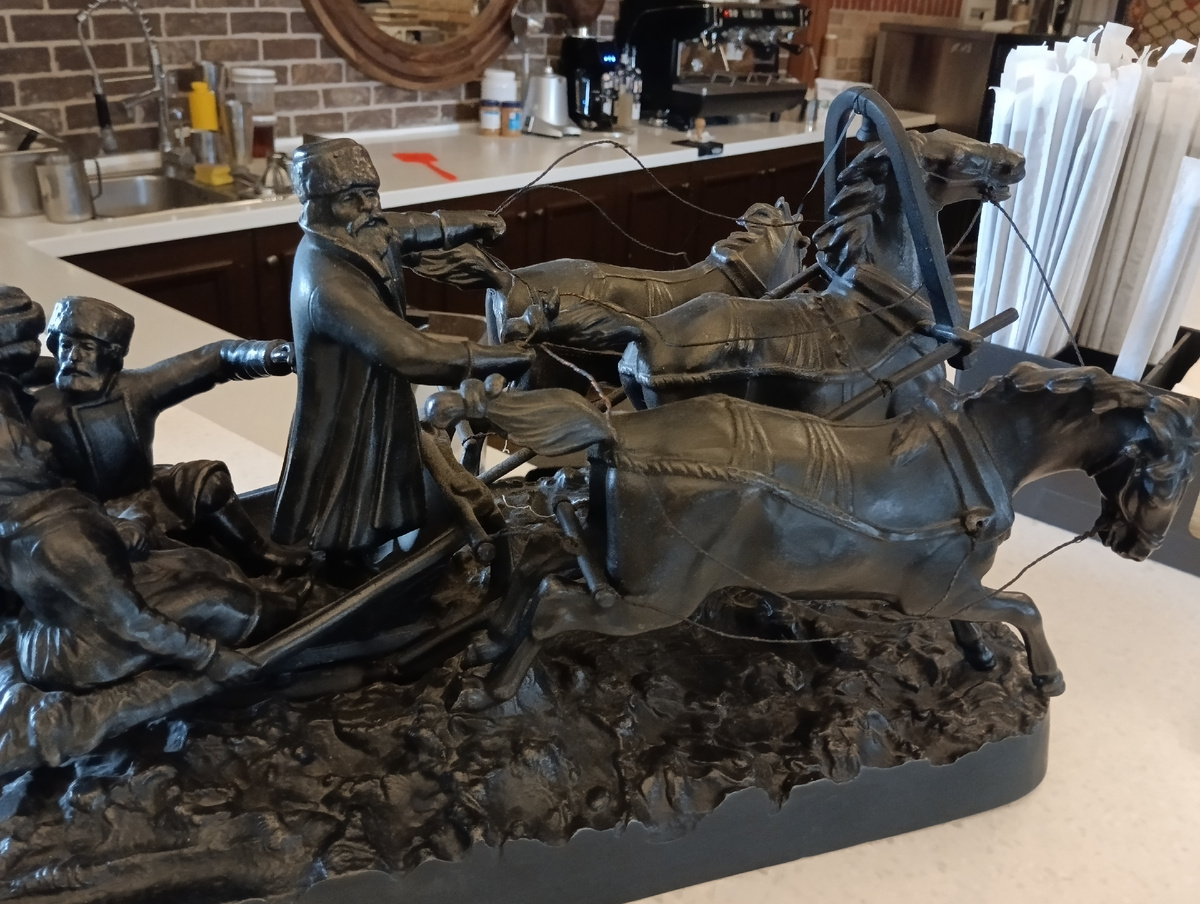 Эх, залетные! Пади, пади!